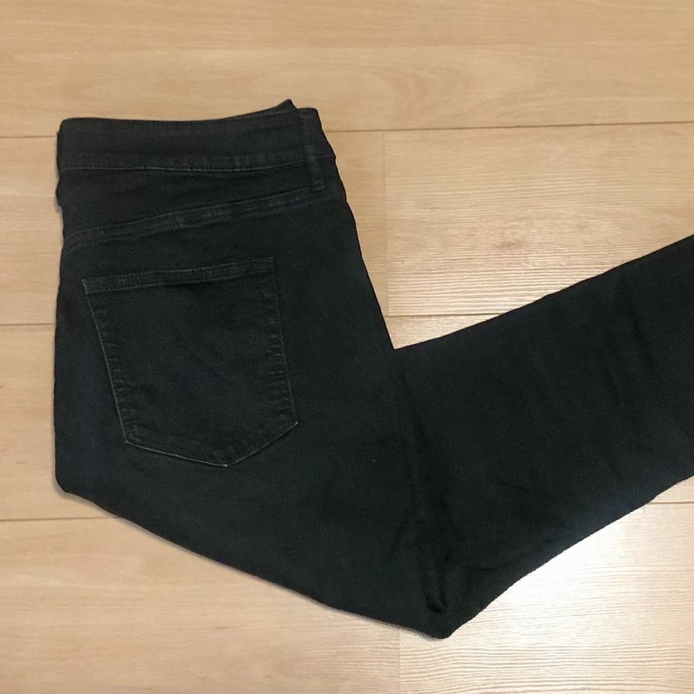LOFT Curvy Skinny Black Jeans